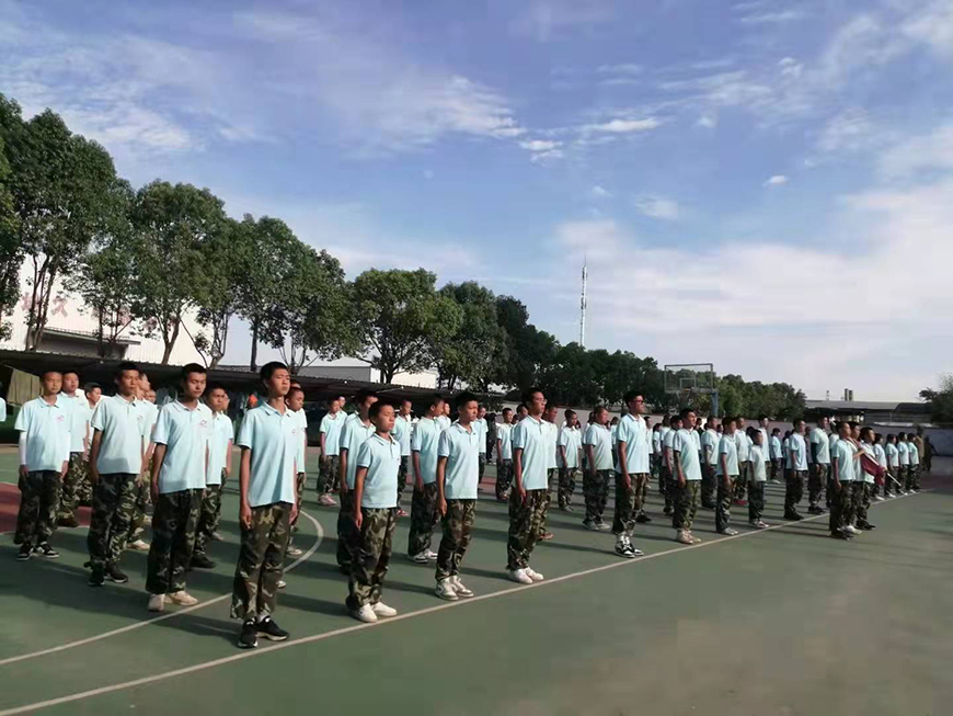 荆州叛逆期学校